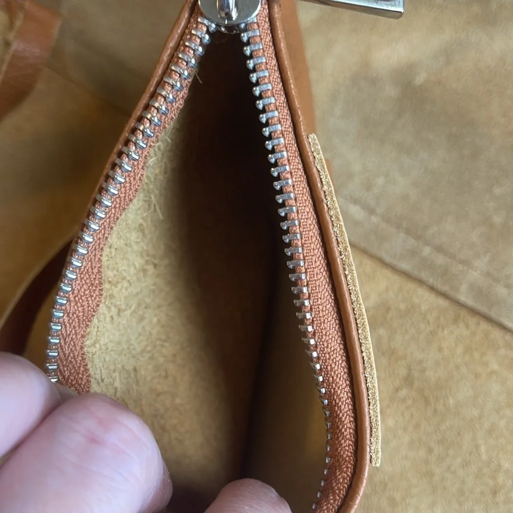 NWOT Borse In Pelle Genuine Leather Shoulder Slouch Bag Coin Purse NWOT
